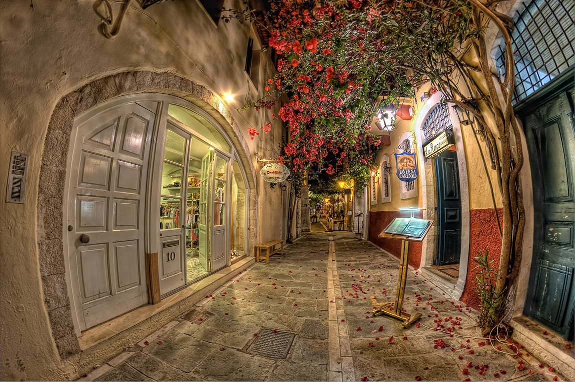 Rethymno Tavern