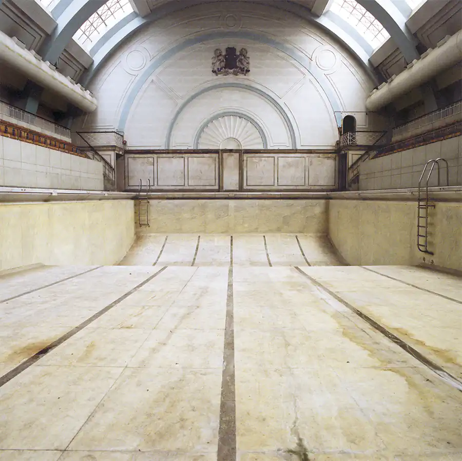 Photographic project; Absence of Water by Gigi Cifali