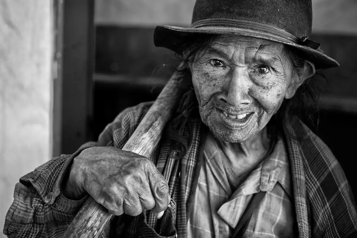 Documentary Photography; Cementerio by Goran Jovic