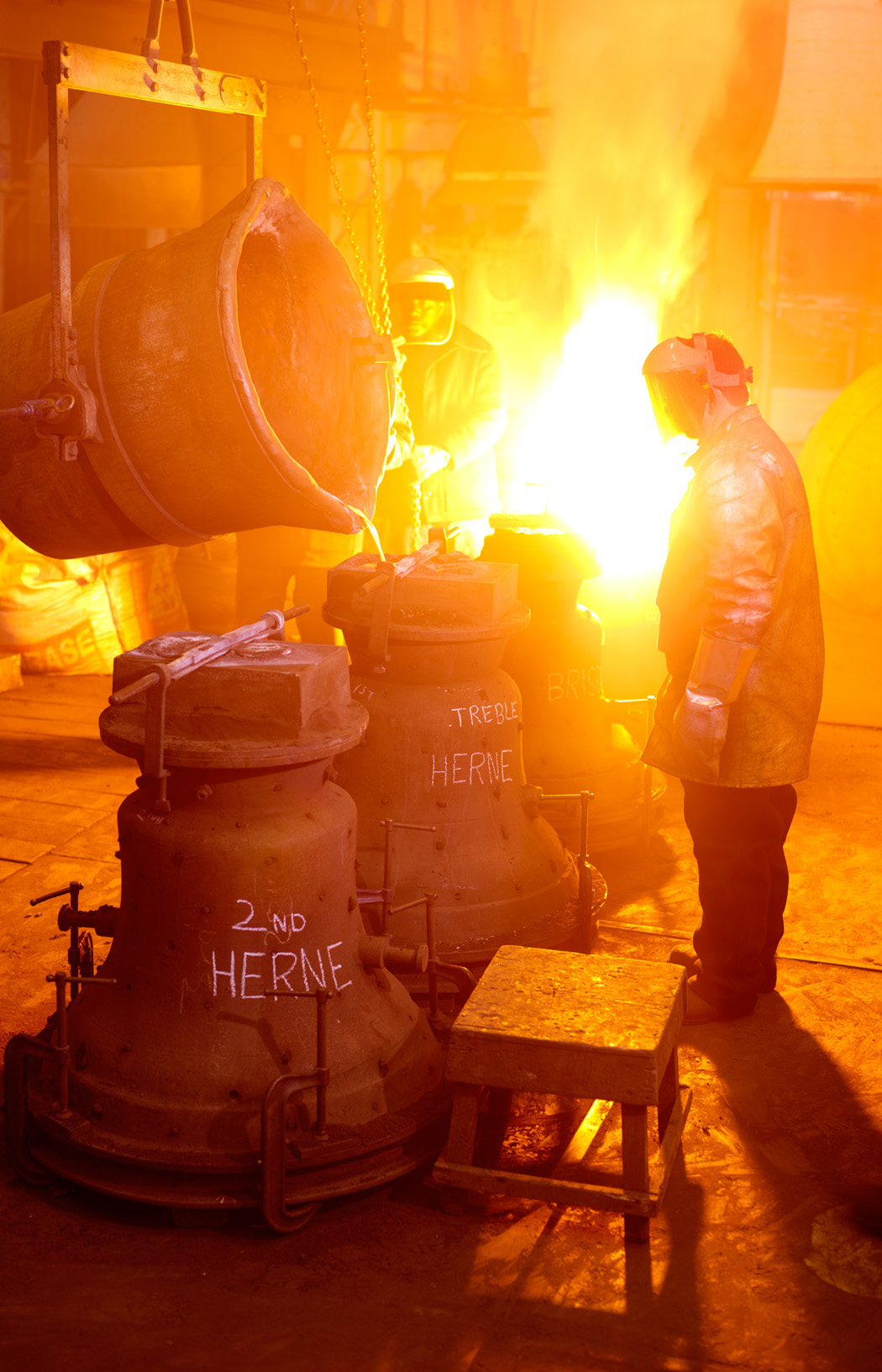 Whitechapel Bell Foundry, casting bells for the parish of Herne in Kent_CopyrightPeterDazeley_credit photographer Peter Dazeley