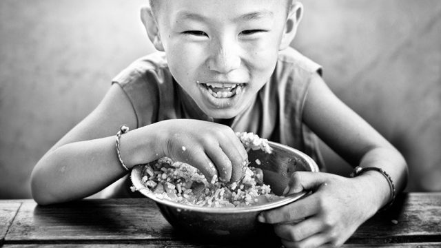 Tibetans in Exile by Victoria Knobloch