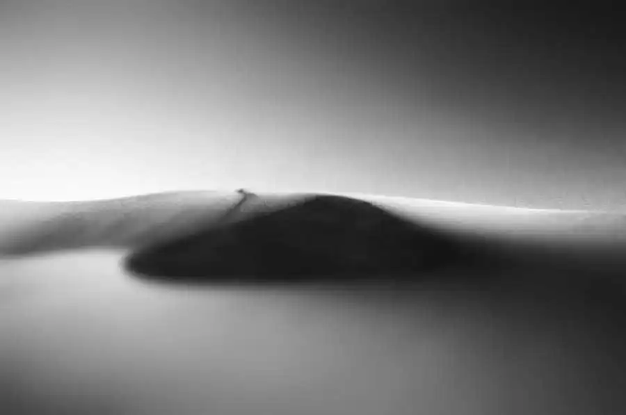 Jeff Alu ; Between documentary and a semi-dreamlike state