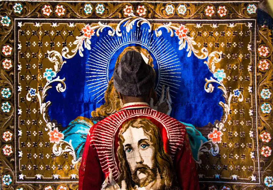 Chatting with Alva Bernadine