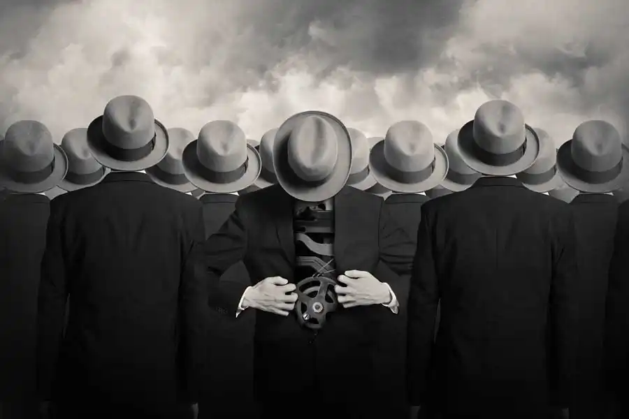 Tommy Ingberg : Photography and Surrealism