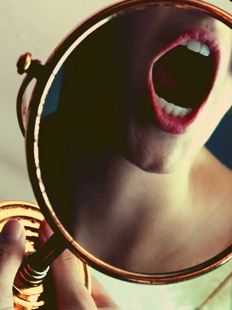 Narrative about a woman; Auntie Toothache by Giovanni Moran