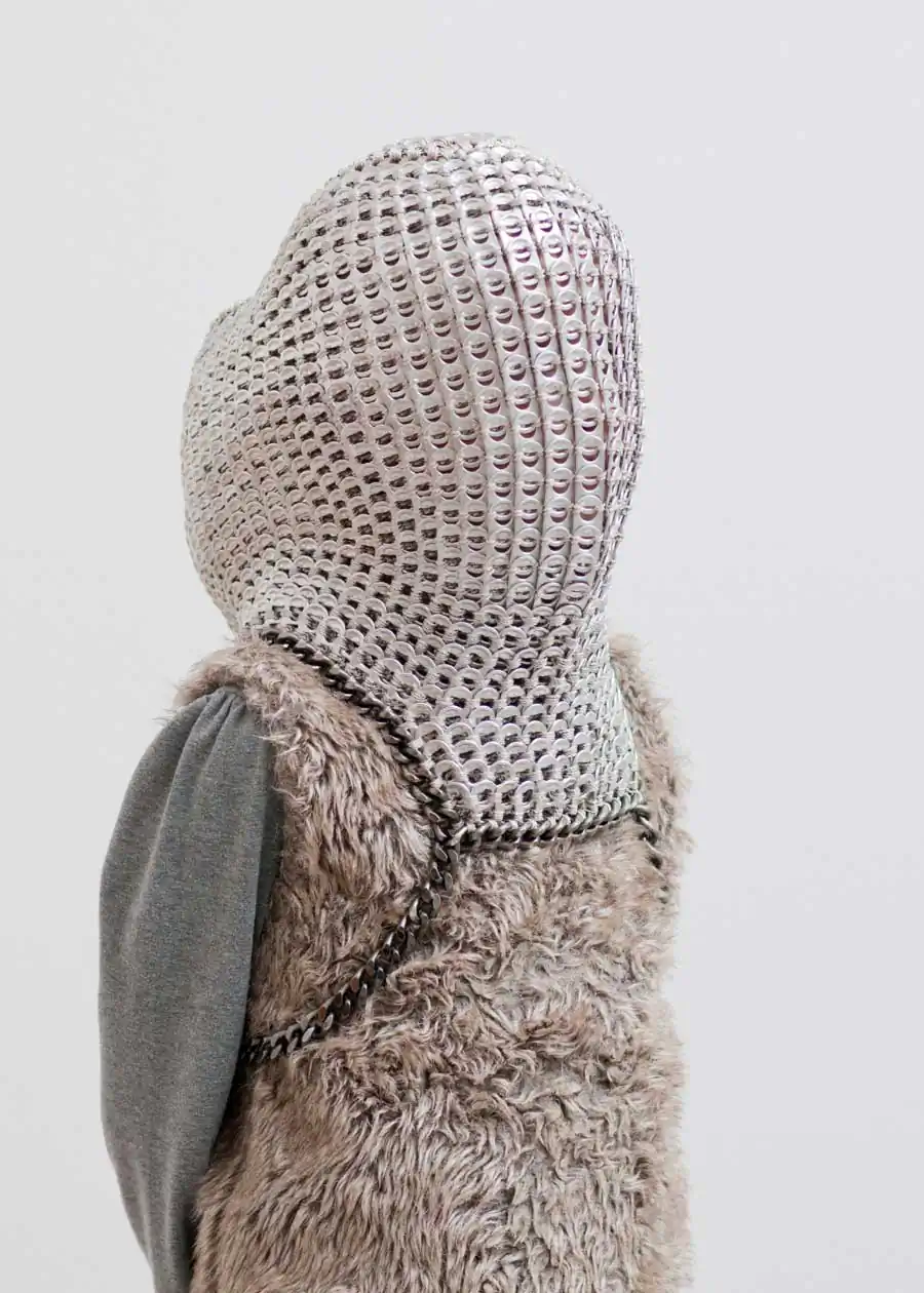 Stefanie Minzenmay : Protected Privacy – Protect Yourself!