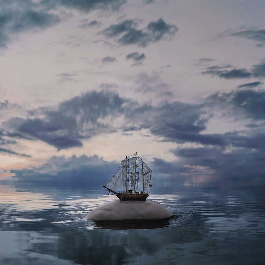 Sailing_Away