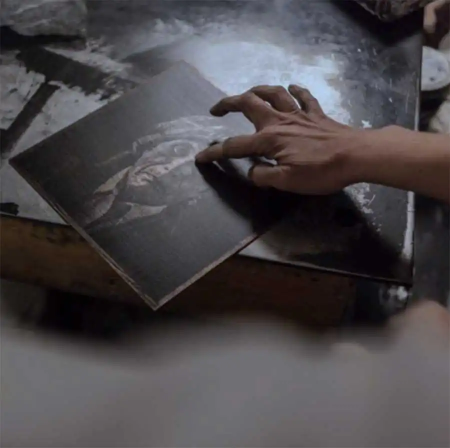 Cofrades ; Contemporary Maya-K’iche’ society in Guatemala