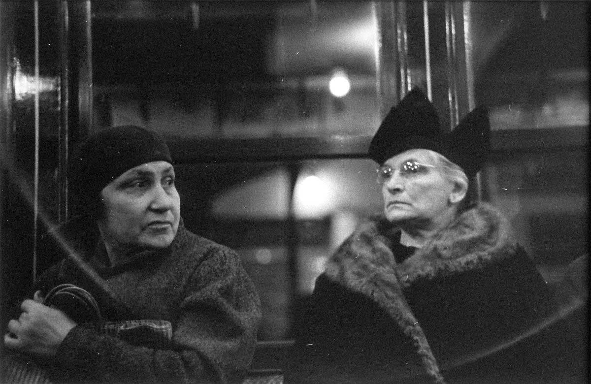 Walker Evans | Subway Portrait, New York, 1938 | Gelatin silver print |Collection of Marian and Benjamin A. Hill 