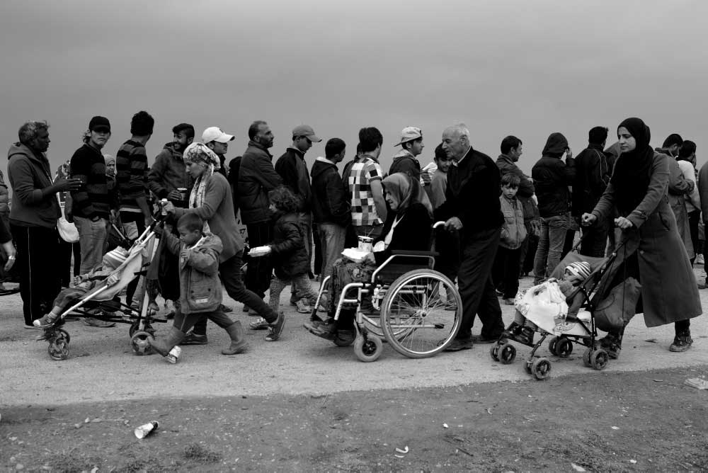 Gili Yaari : Stranded in Greece - Greece Refugee Crisis