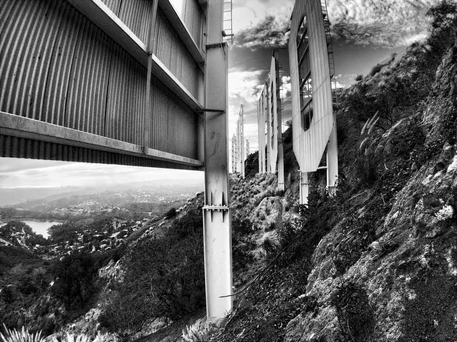 The Hollywood Sign: New Perspectives / Ted VanCleave