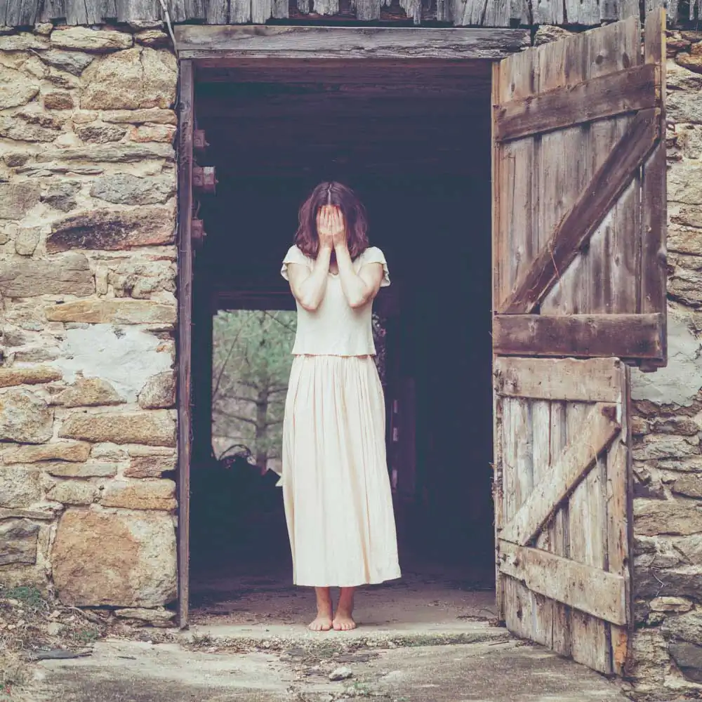 Unseen | Escape | Barbara Oliveira