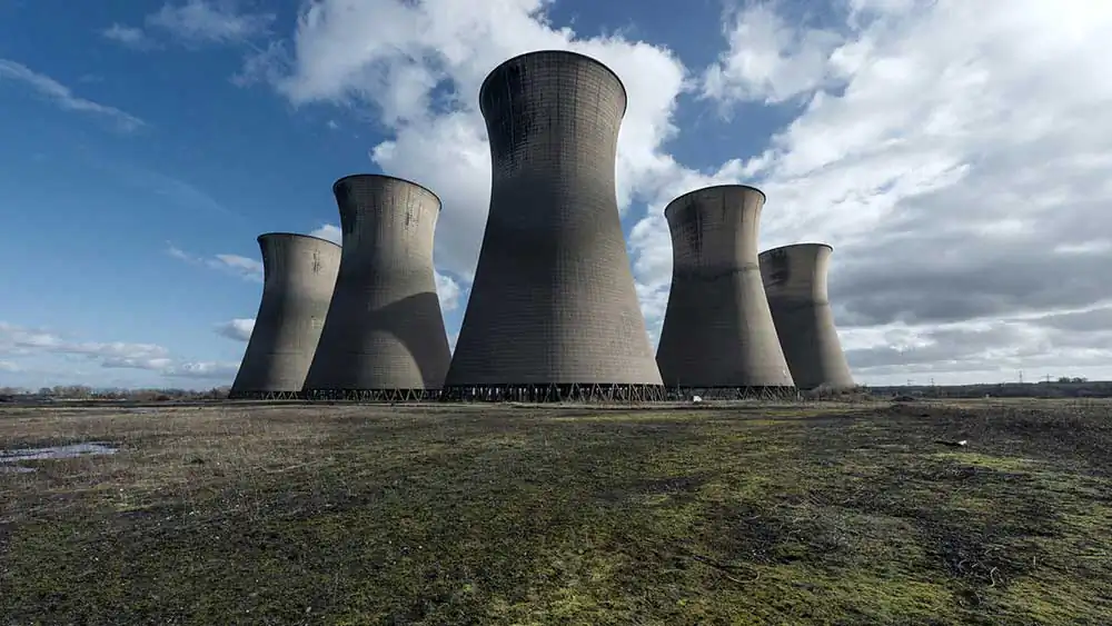 Reginald Van de Velde ; The Fascinating Architecture of Cooling Towers