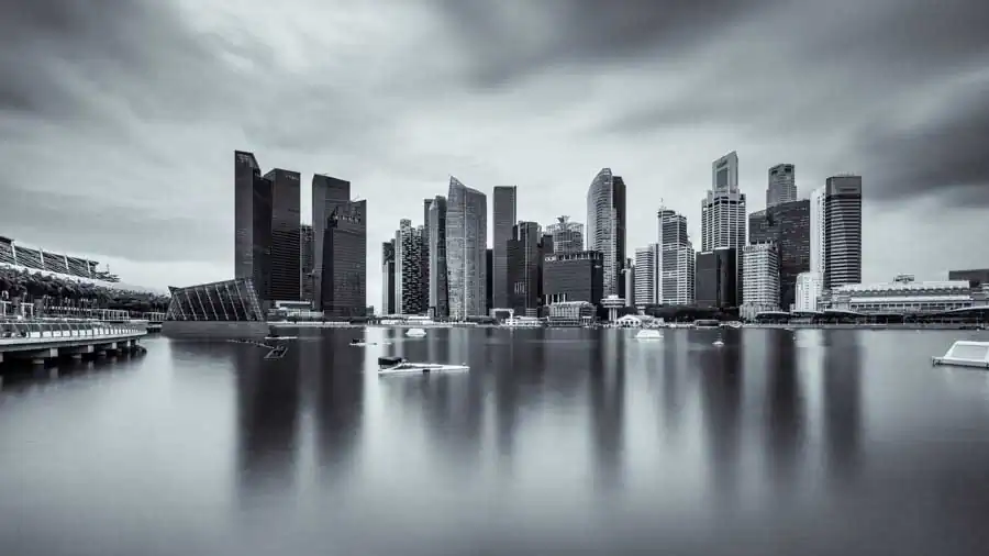 Bin Uthup | City-Monochrome