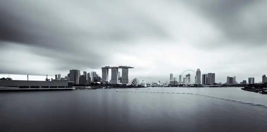 Bin Uthup | City-Monochrome