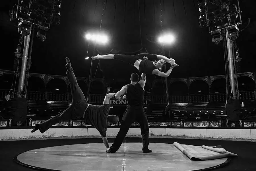 Behind the Curtain - Circus Roncalli