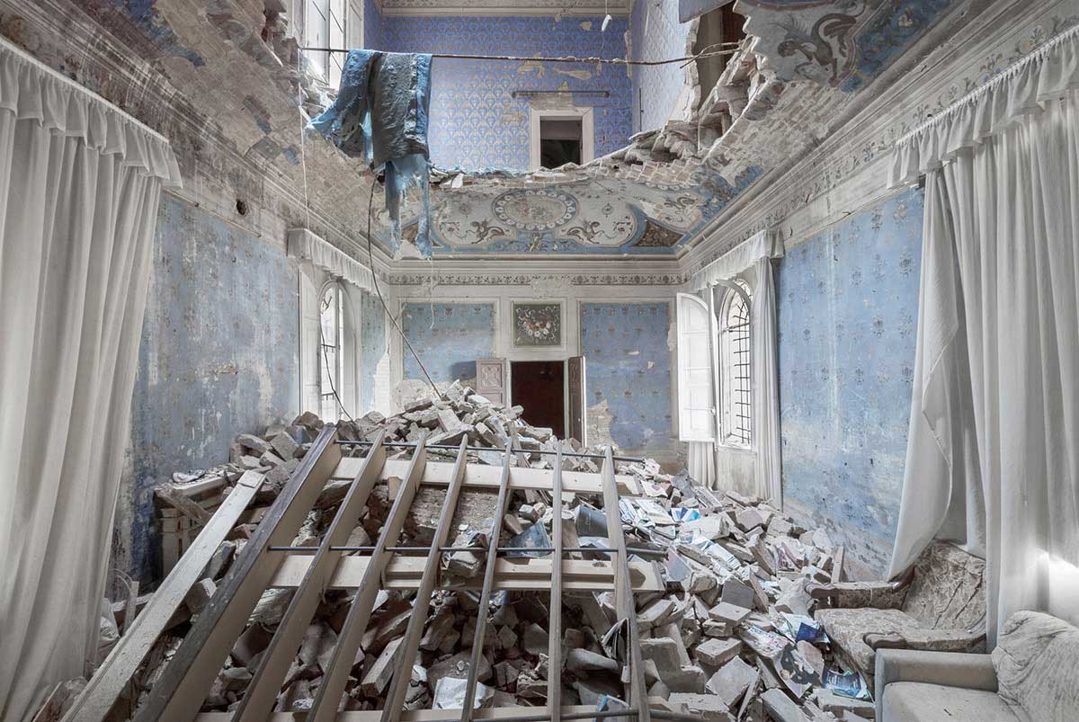 Dulcis Domus by Mirna Pavlovic