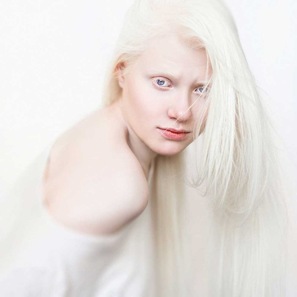 Pure silence of White | Tatsiana Tsyhanova