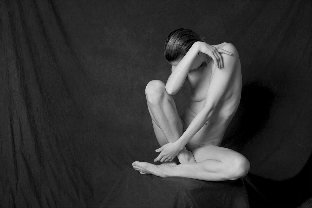 Discus | Terence Bogue | Nude Photography