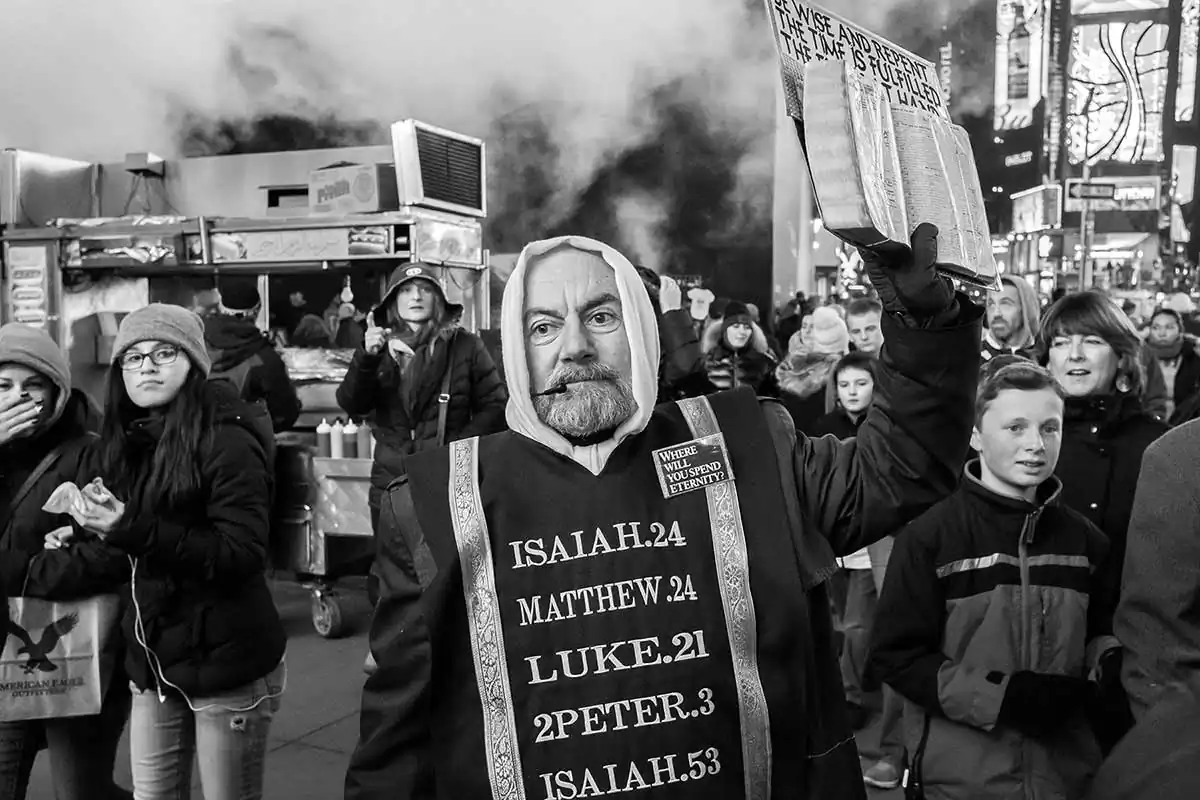 David Gleave | Candid camera captures Manchester Street life
