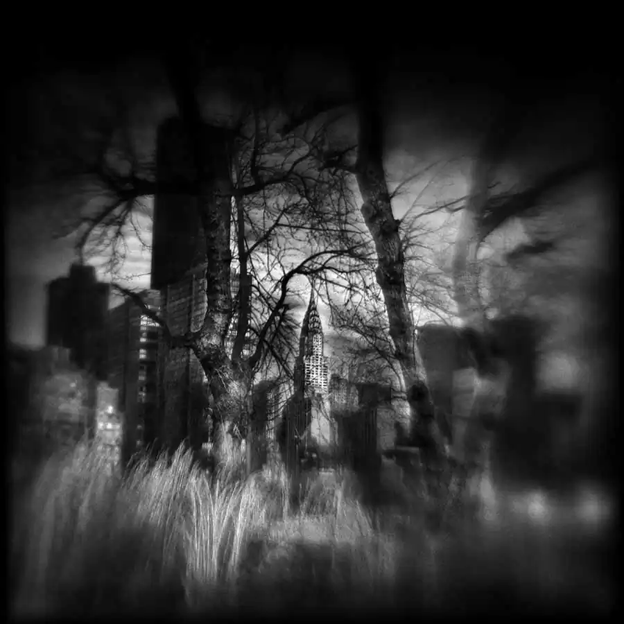 14_beyond the east river_burnstine