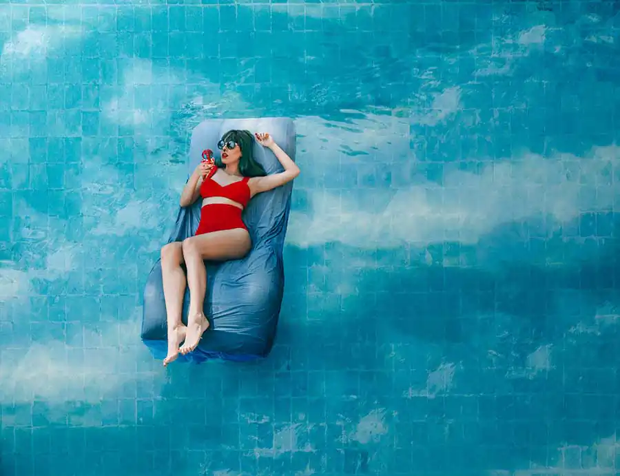 Summer vibes | Yolanda Garcia | The chaos within simplicity