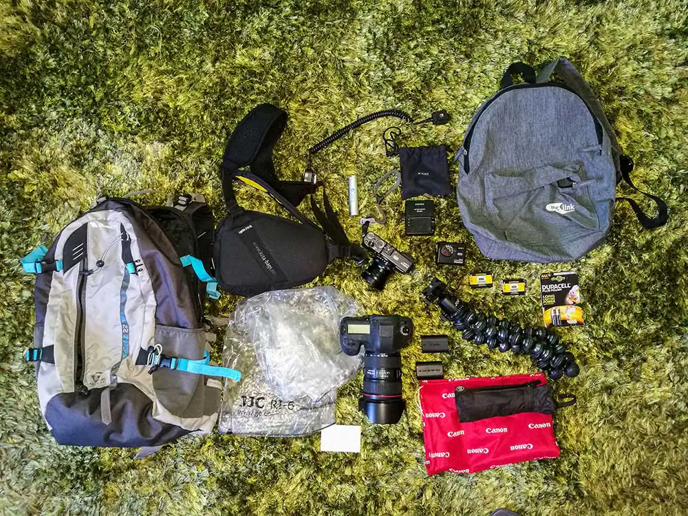Inside the camera bag of Marcello Perino