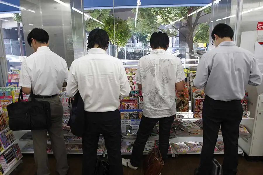 Tokyo Series | Chris Becker