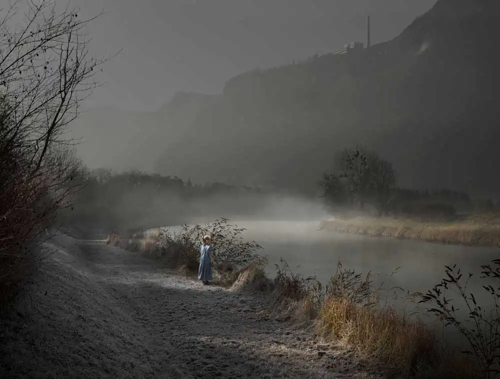 Detachment by Nicolas Dhervillers