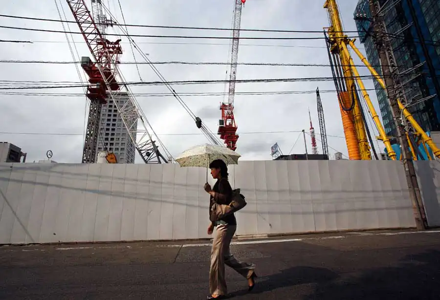 Tokyo Series | Chris Becker