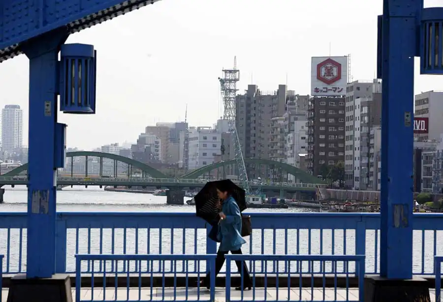 Tokyo Series | Chris Becker