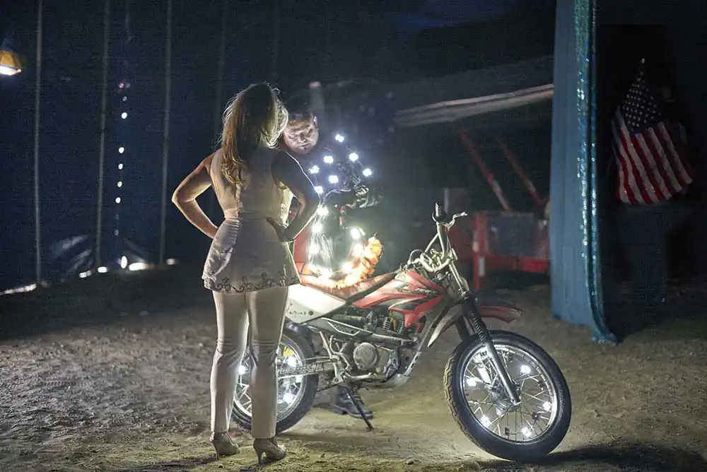 Circus | Markku Lahdesmaki