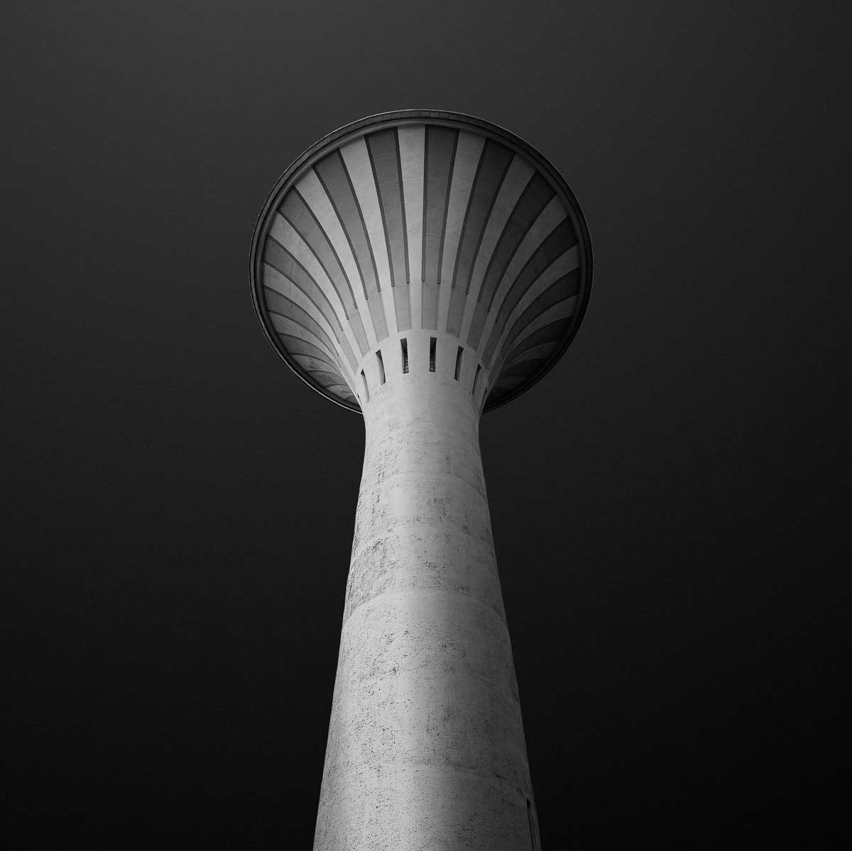 Water towers of Luxembourg : A Pictographic Study | Gediminas Karbauskis