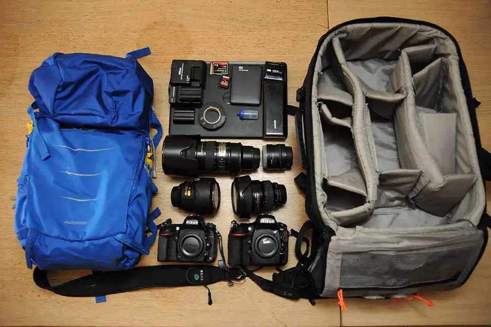 Inside the camera bag of Gili Yaari