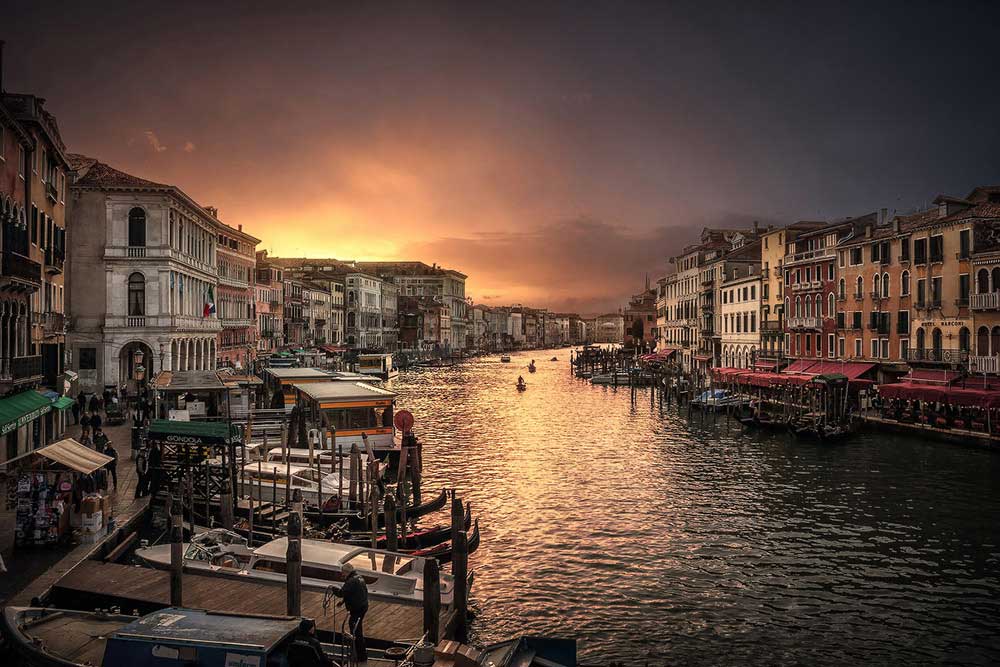 Sunset-in-Venice