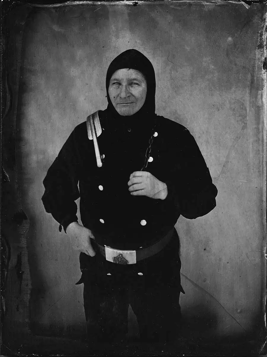 marzena-kolarz-black-portraits-(7)