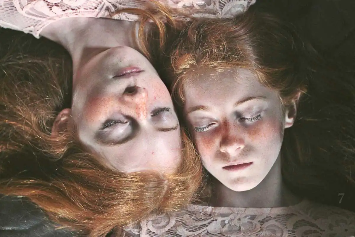 Sisters by Zuzu Valla