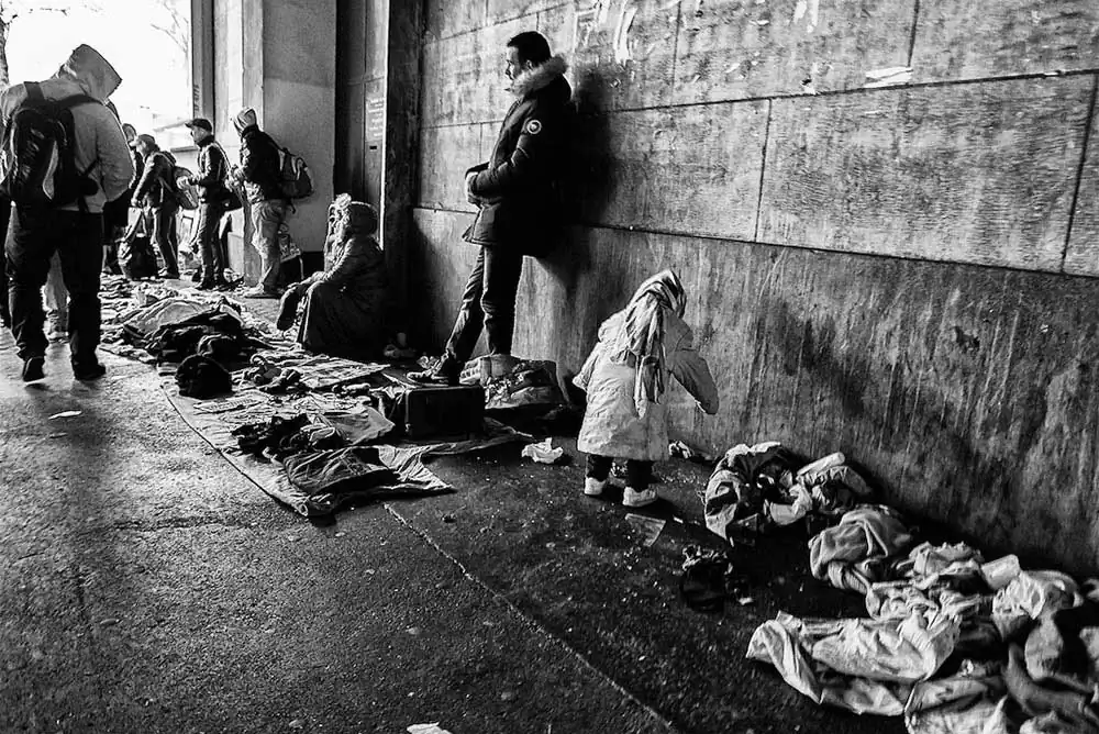 Ted McDonnell | Paris Refugee market thrives alongside the city´s richest antiques