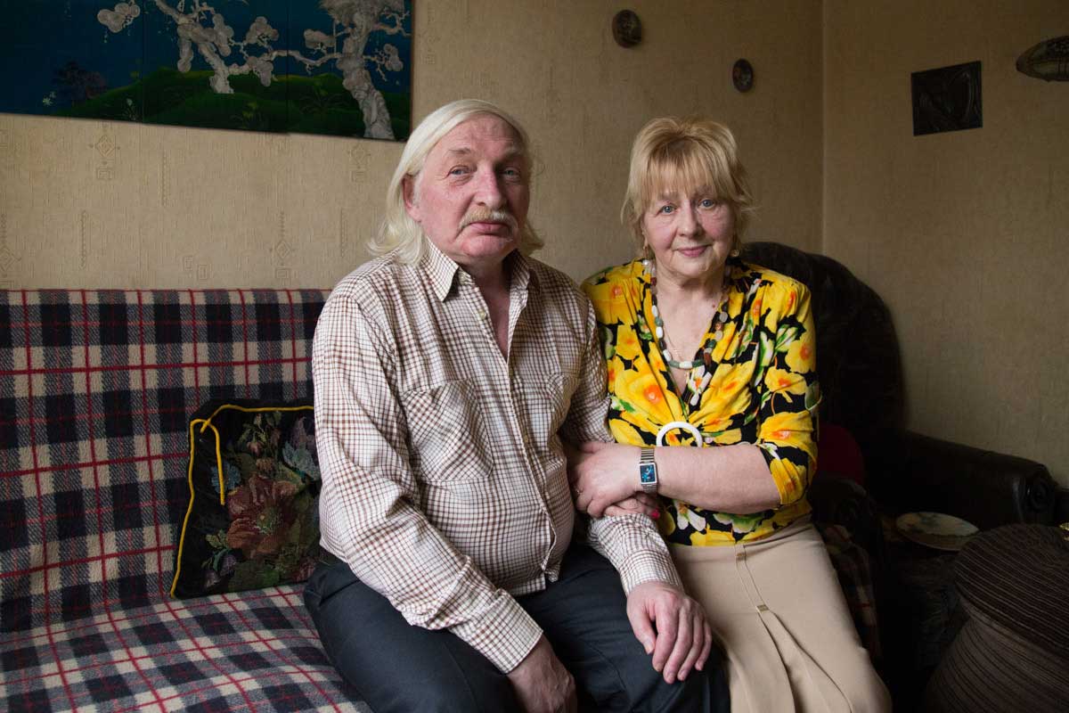 Видео старых семейных пар. Русские пожилые женщины. Семейная пара 60 лет. Пенсионер 60 лет. Пожилые люди знакомятся.