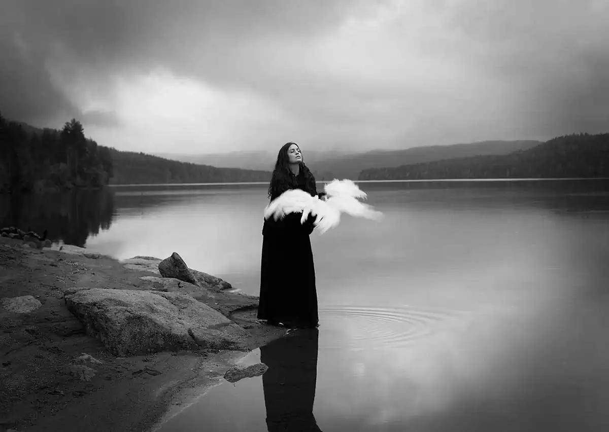 Between Intervals by Maren Klemp