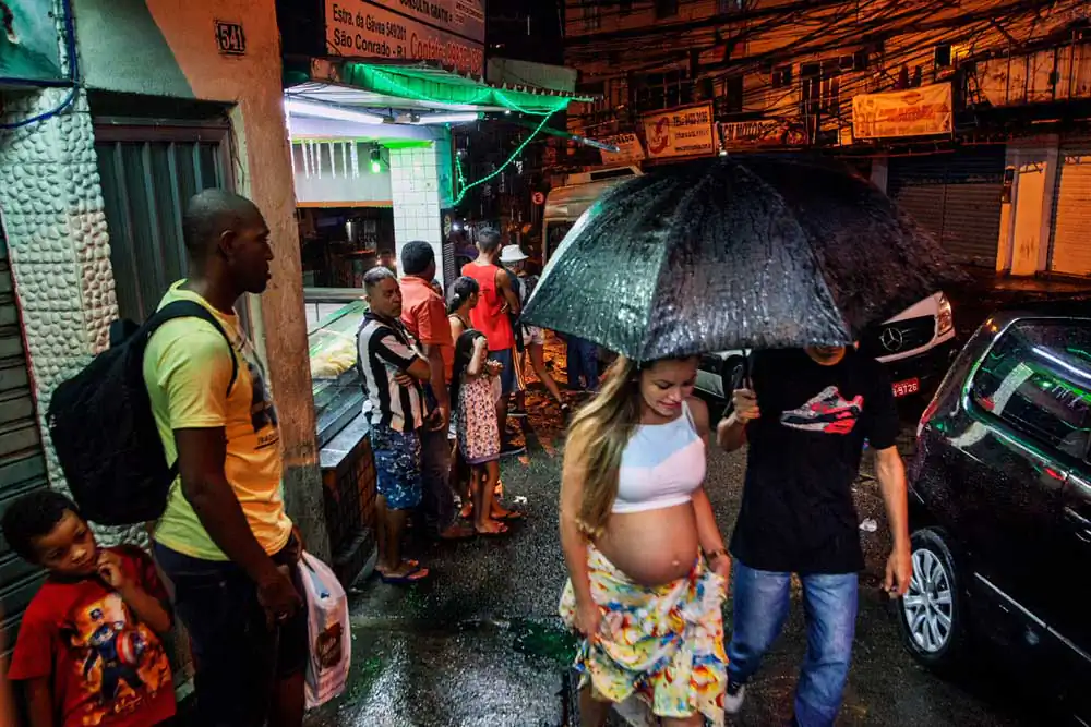 Favelas: the rhythm of change by Albertina d’Urso