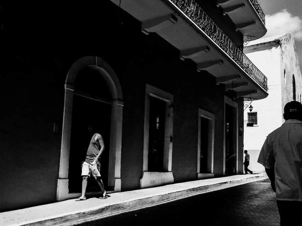 Fresnel by Hakim Boulouiz