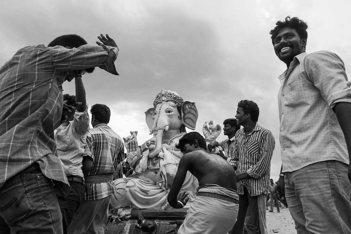 Life At Marina Beach By Mahesh Balasubramanian