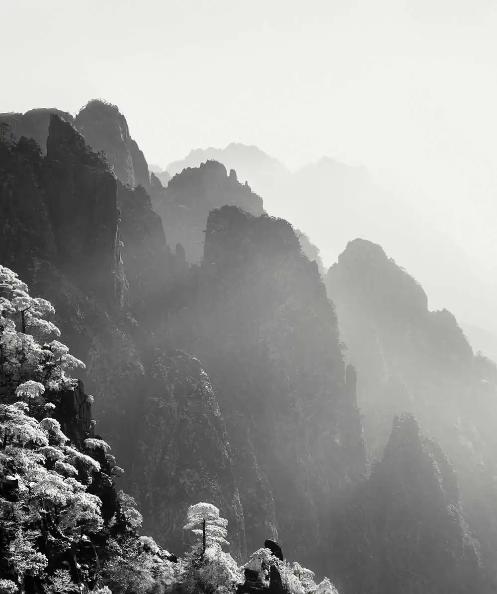 Huang Shan by Olivier Robert