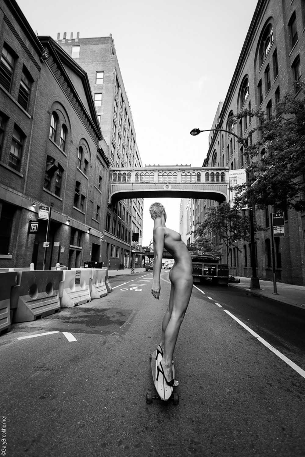 Nude: Boarding Through The Streets Of New York by Gary Breckheimer Dodho.