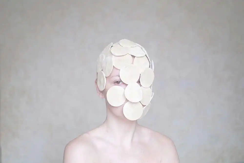 Femininity Vulgaris by Anya Miroshnichenko