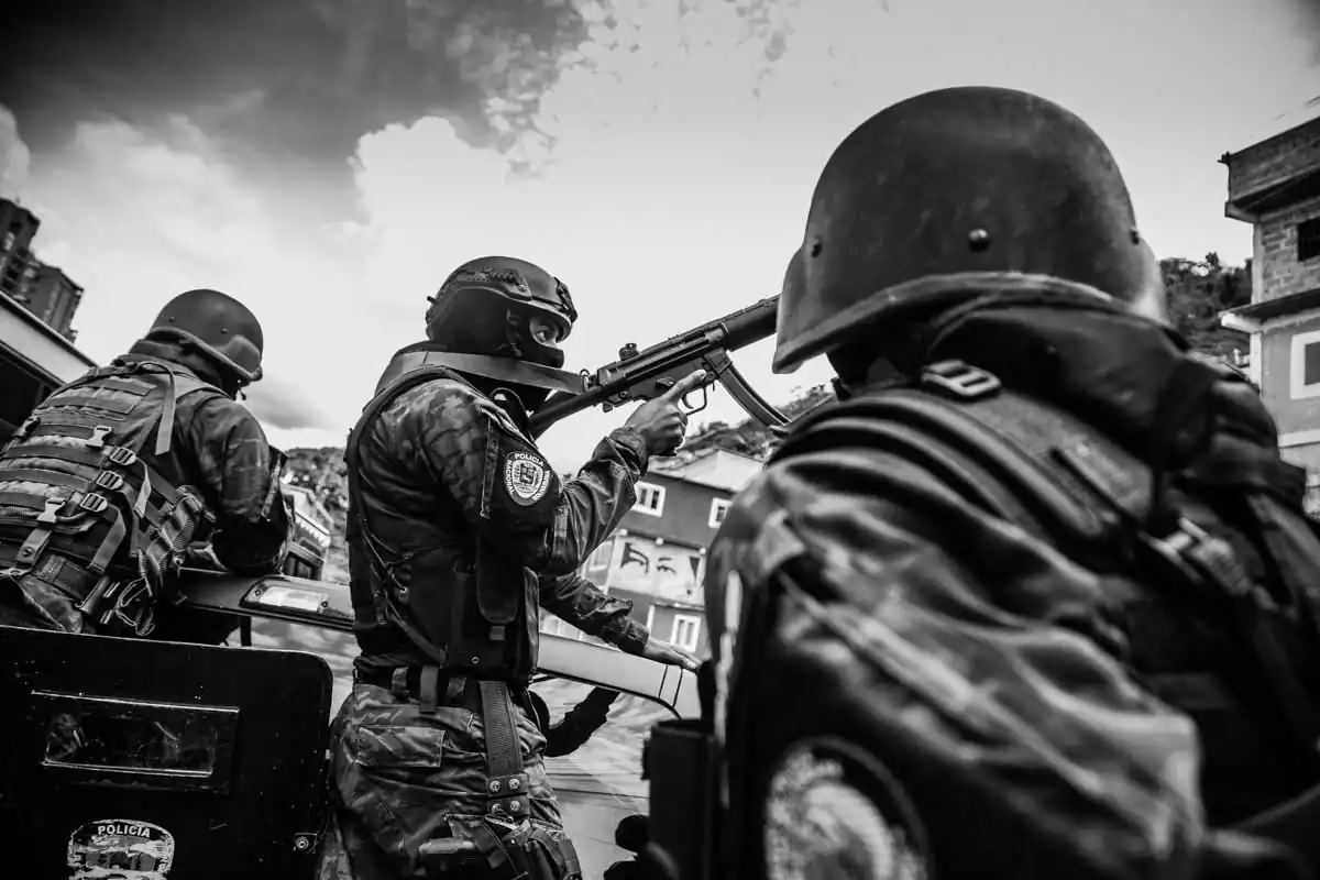 Between the pest and the beasts by Anthony Ascer Aparicio