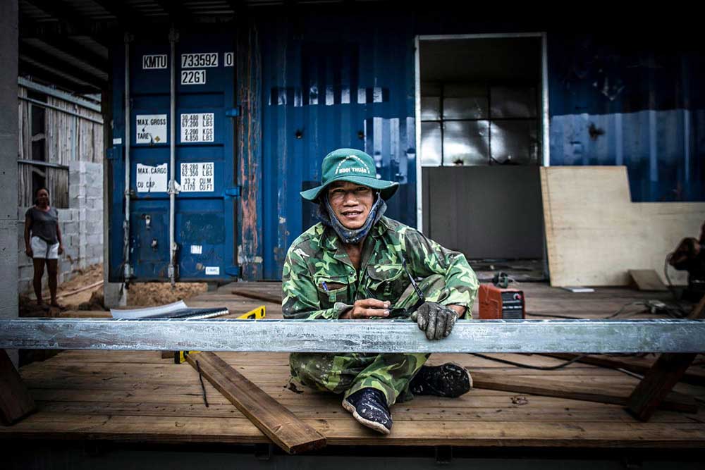 Upcycling Construction in Vietnam | Hermes Aviateur
