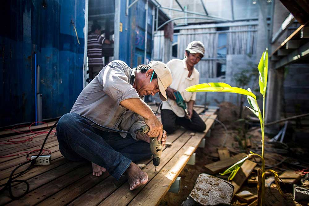 Upcycling Construction in Vietnam | Hermes Aviateur