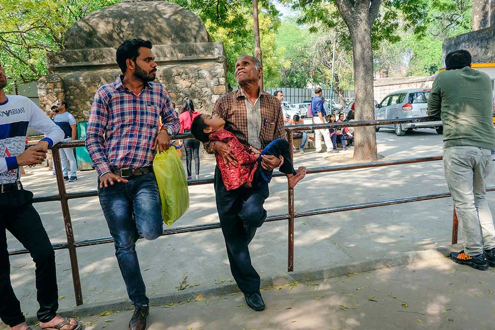 Delhi - A City Brimming with Life | Amlan Sanyal